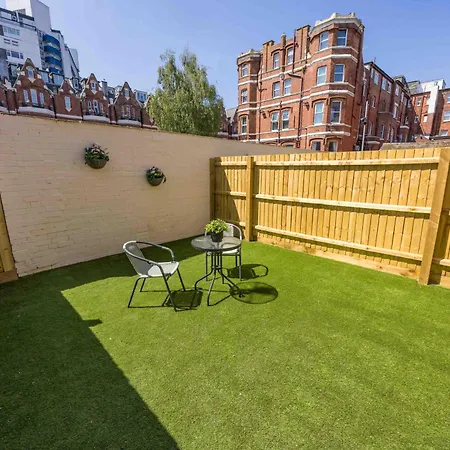 The Cliff Manor Apartment Bournemouth Exterior photo